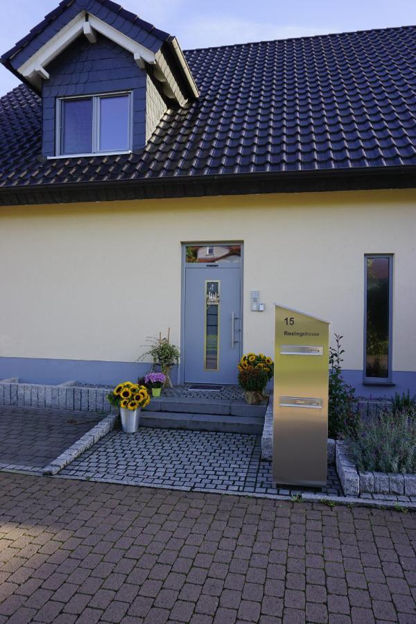 Undenheim Rieslingstube Bei Britta & Joachim 아파트 외부 사진